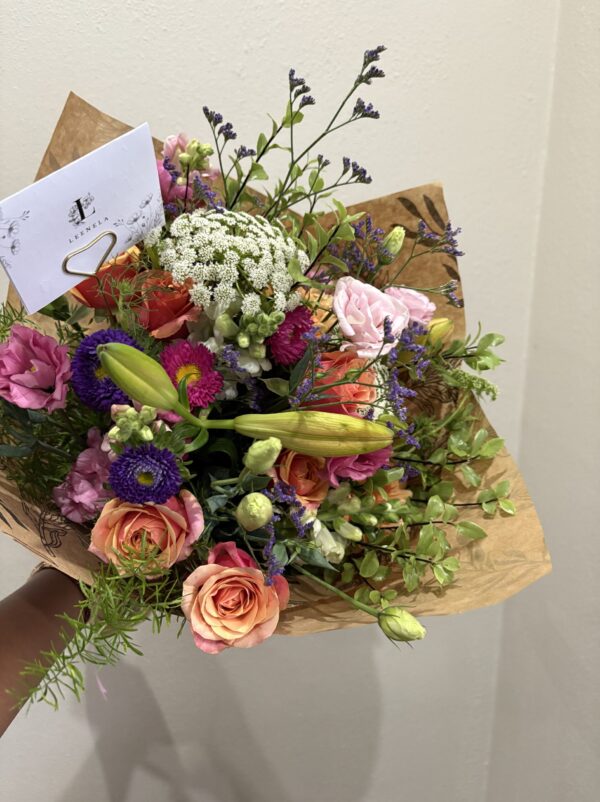 Florist’s Choice Bouquet - Image 4